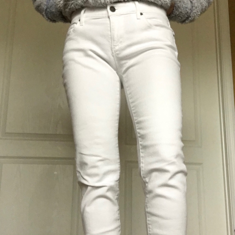 White stretch denim pants